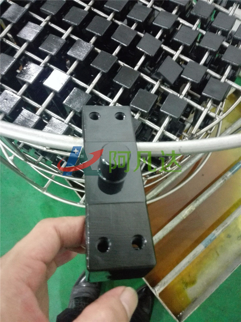 鏡面發(fā)黑現(xiàn)場應用圖片